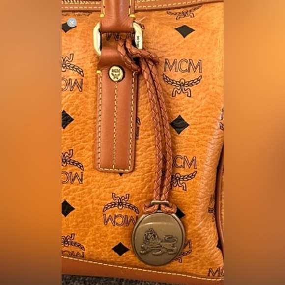 EUC MCM Cognac Alma/Doctors/ Boston Bag LEATHER… - Picture 4 of 14